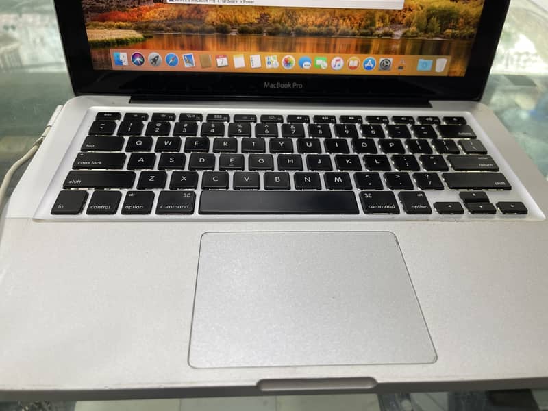 Macbook pro 2011 mac os/windows 3