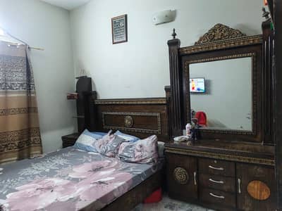 King size Bed with wardrobe and dressing Table