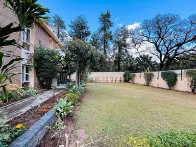 HOUSE FOR RENT IN F-7