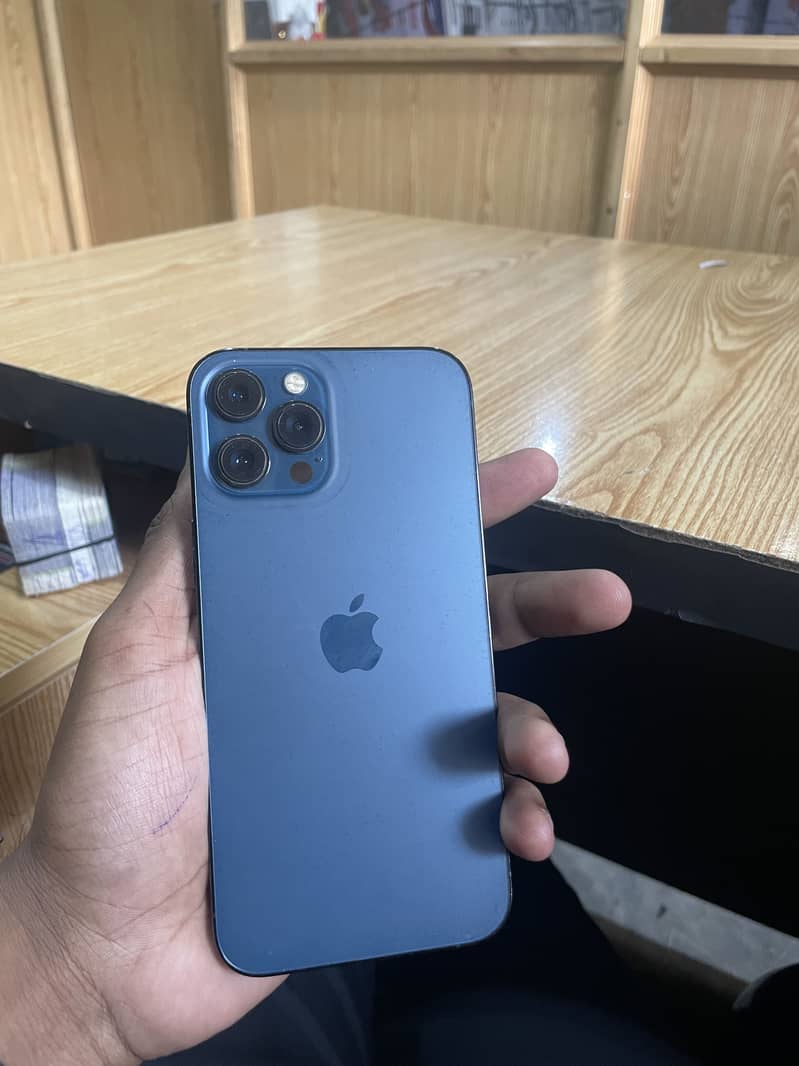 Apple iPhone 12 Pro Max 0