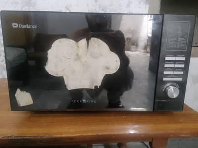 Dawlance microwave ovan