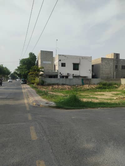 13 Marla Corner Residential Plot For Sale Prime Location In Paragon City, Lahore