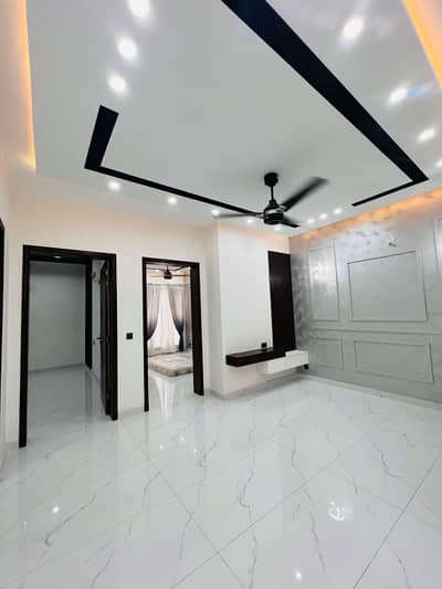 10 Marla Brand New Modern Design House for Sale
