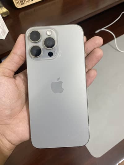 Apple iPhone 15 Pro Max