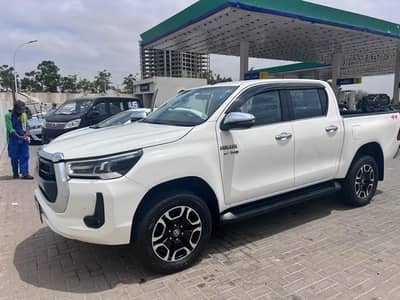 Toyota Revo 2022 Fully Original 10 Hazar Kms