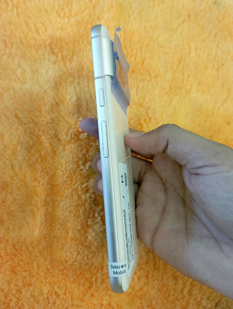 Google Pixel 8 2