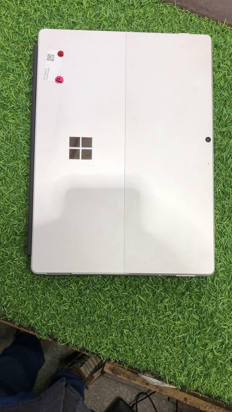 Surface pro 8 0