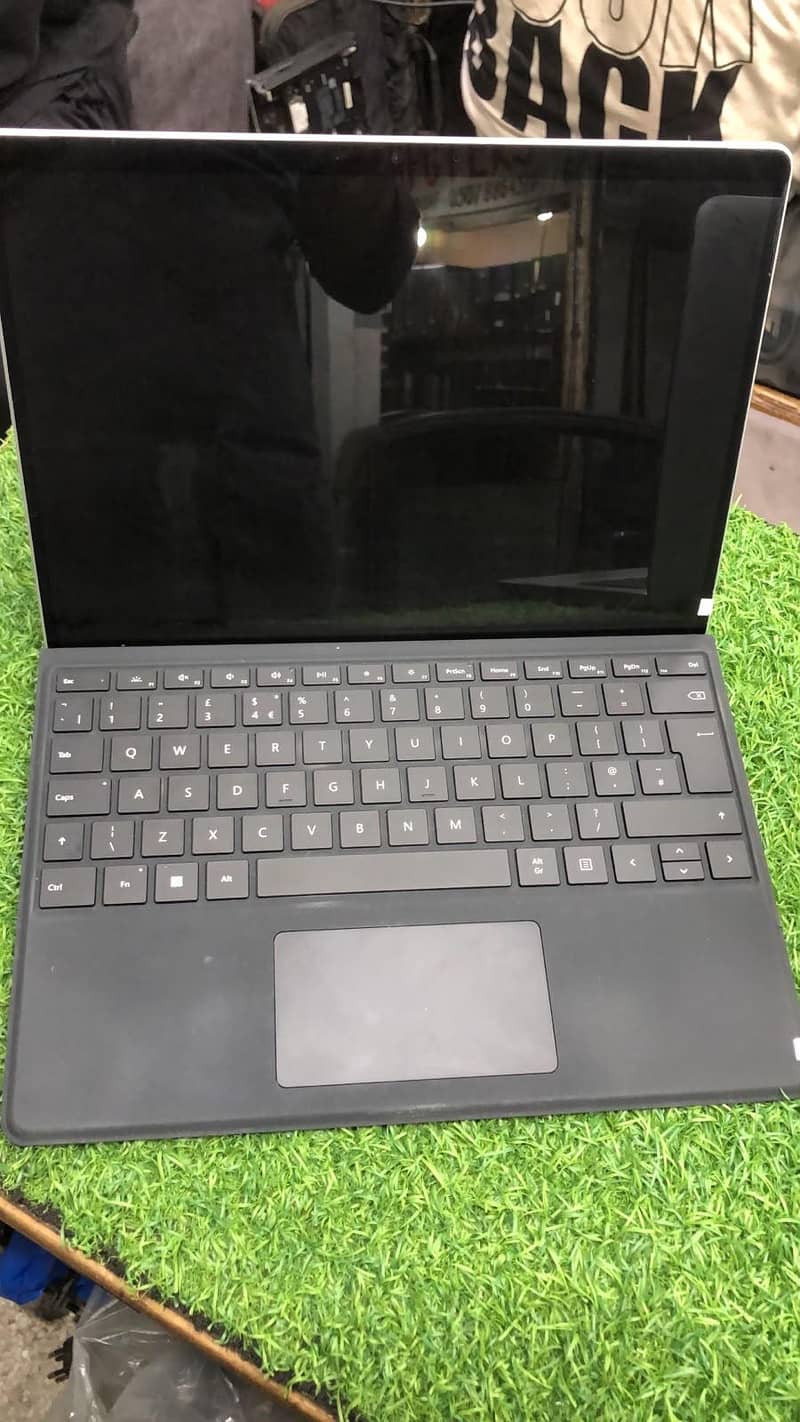 Surface pro 8 3
