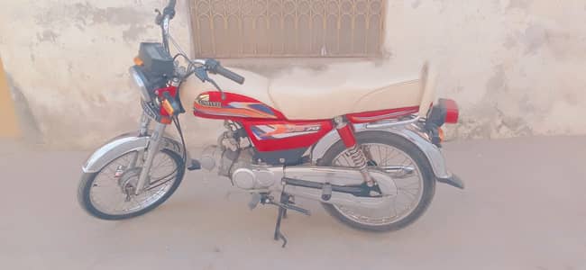 United US 70cc 2025 - Mint Condition - Total Genuine