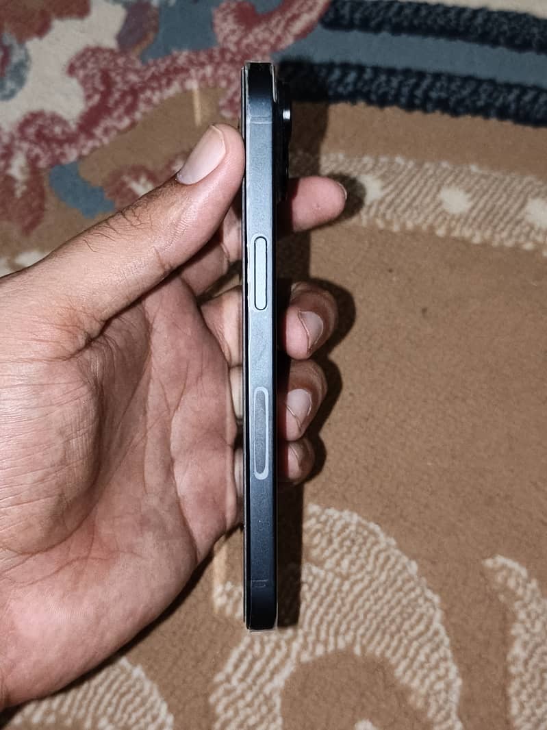 Apple iPhone 15 1
