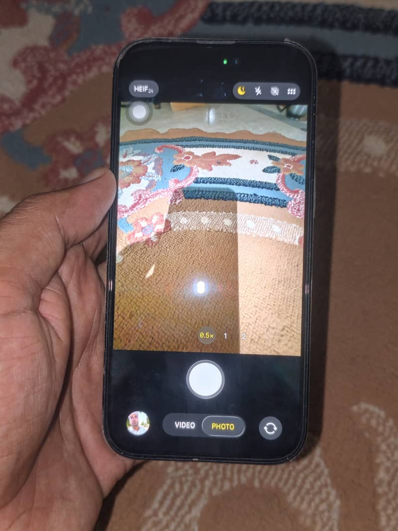 Apple iPhone 15 7
