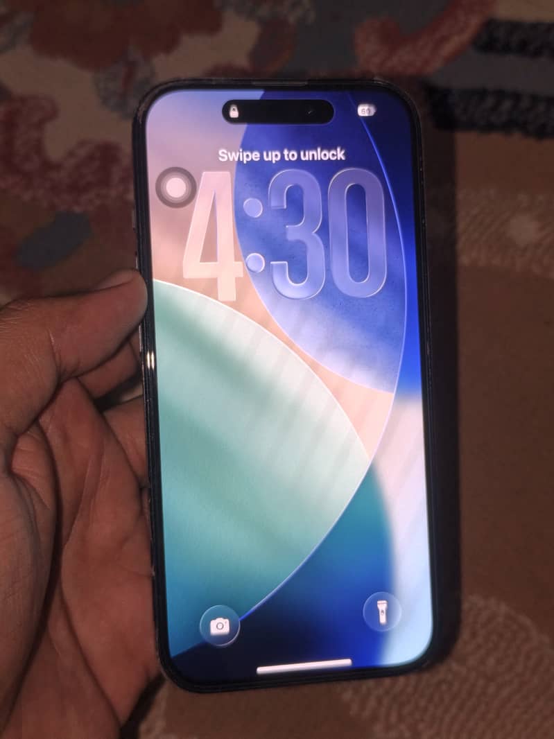 Apple iPhone 15 9
