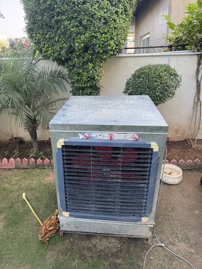 Heavy duty cooler