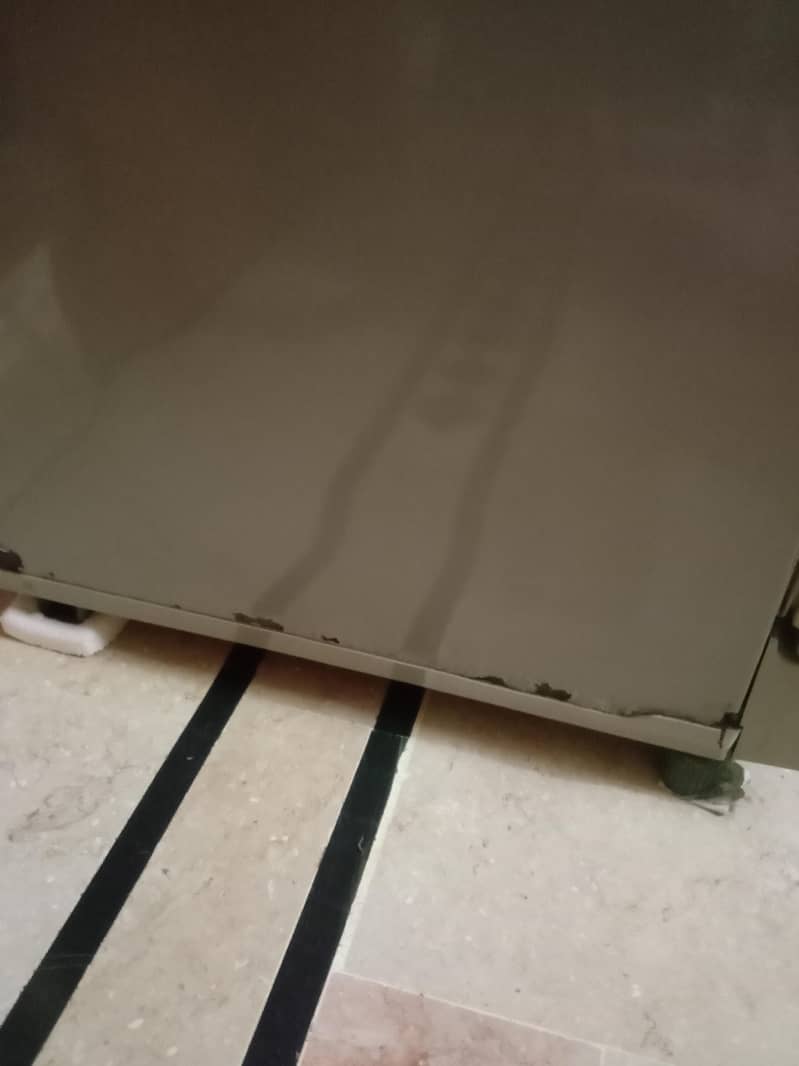 PEL refrigerator 1