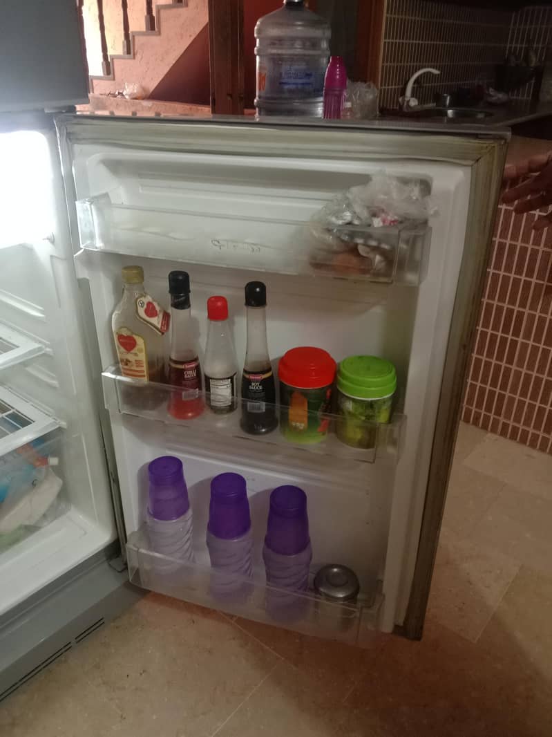 PEL refrigerator 3