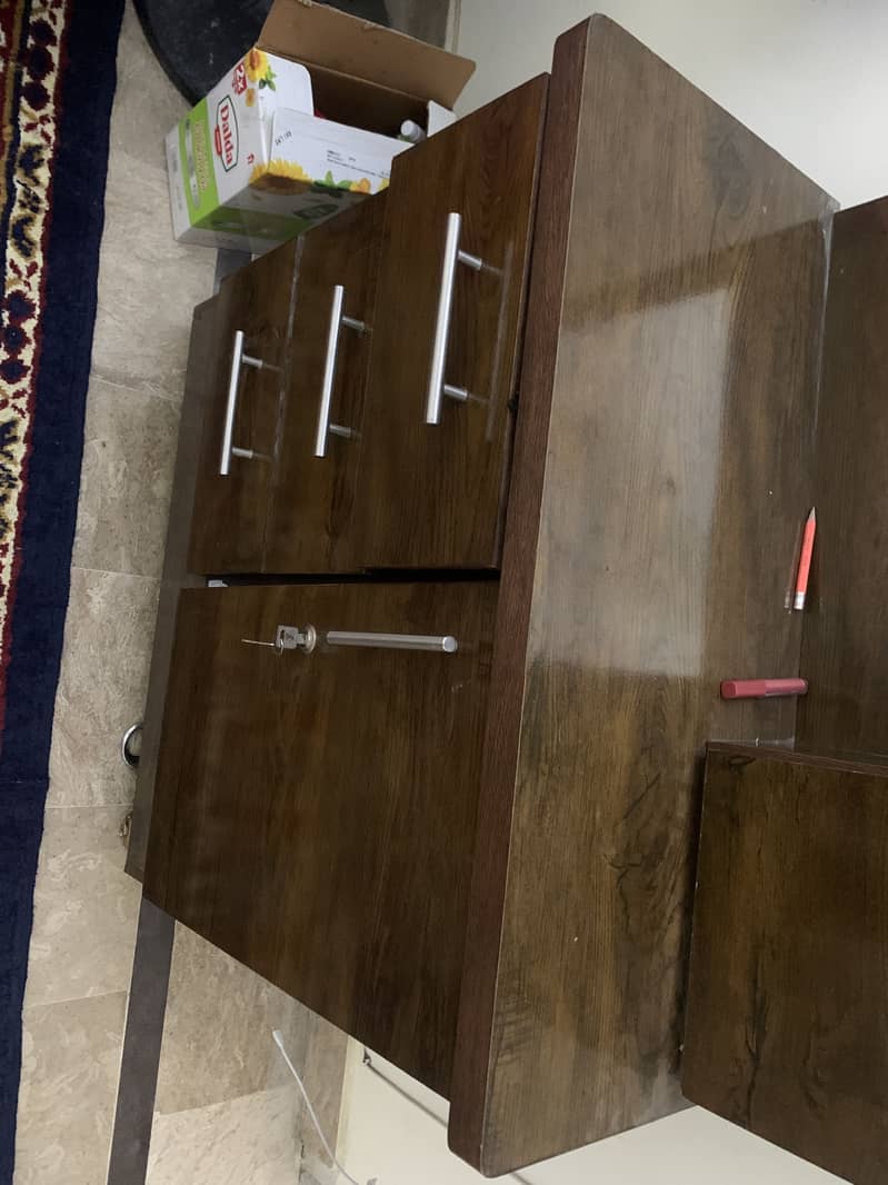 Dressing Table 1