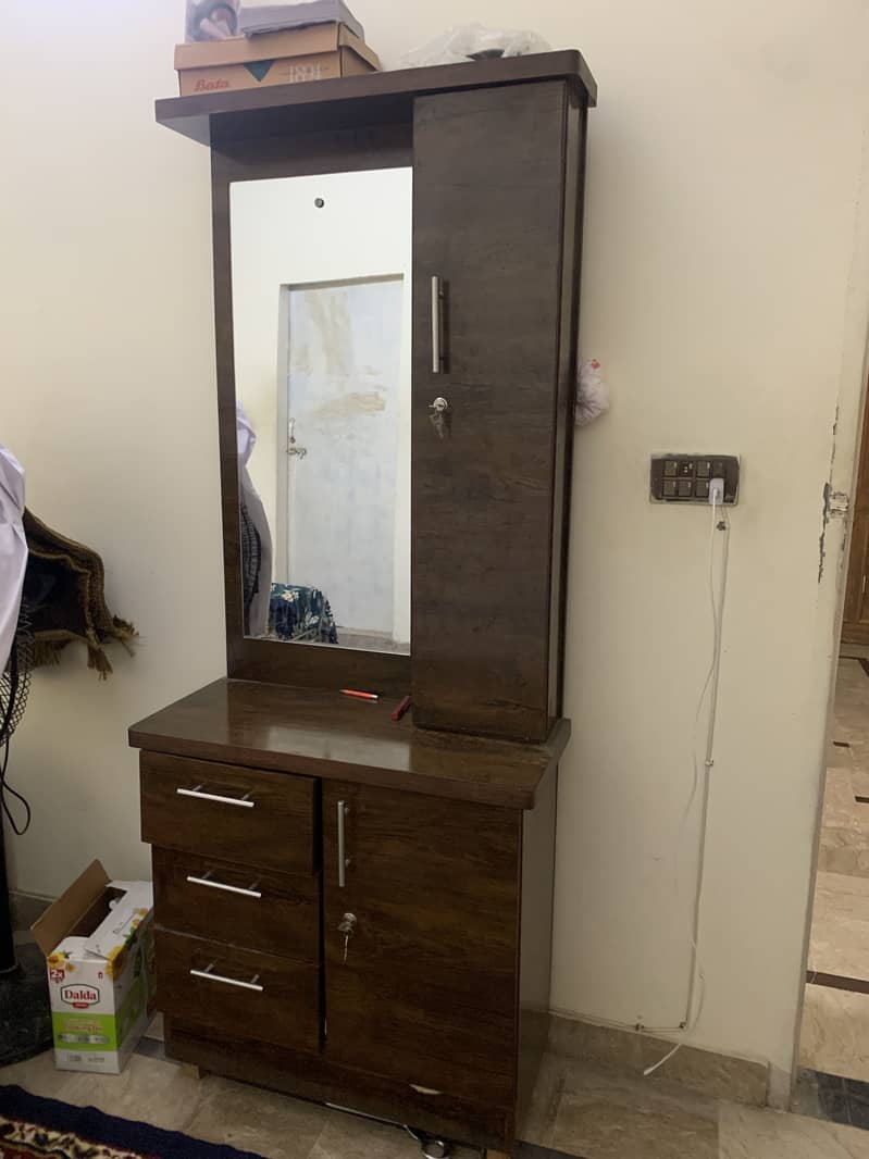 Dressing Table 2