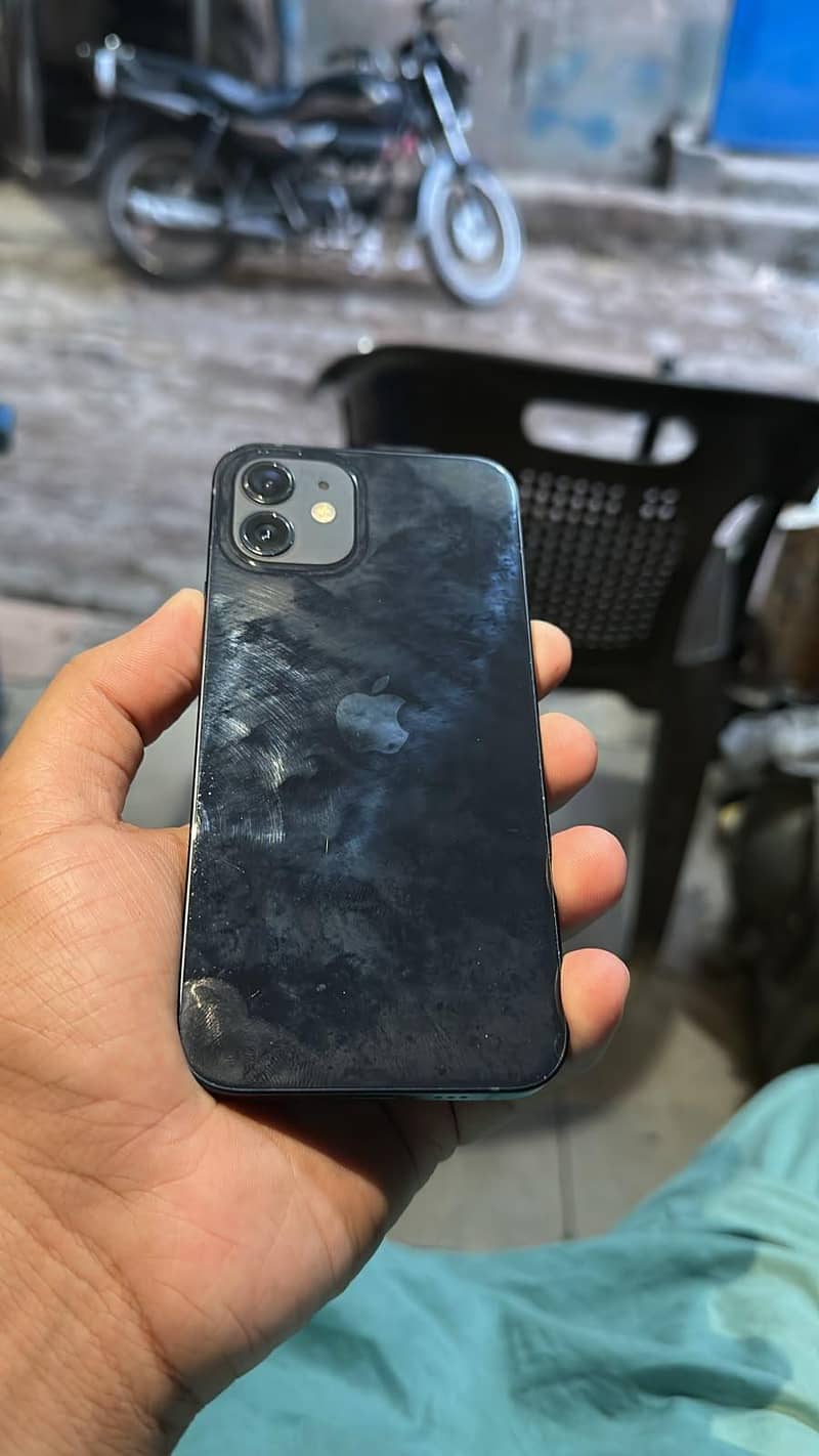 Apple iPhone 12 0