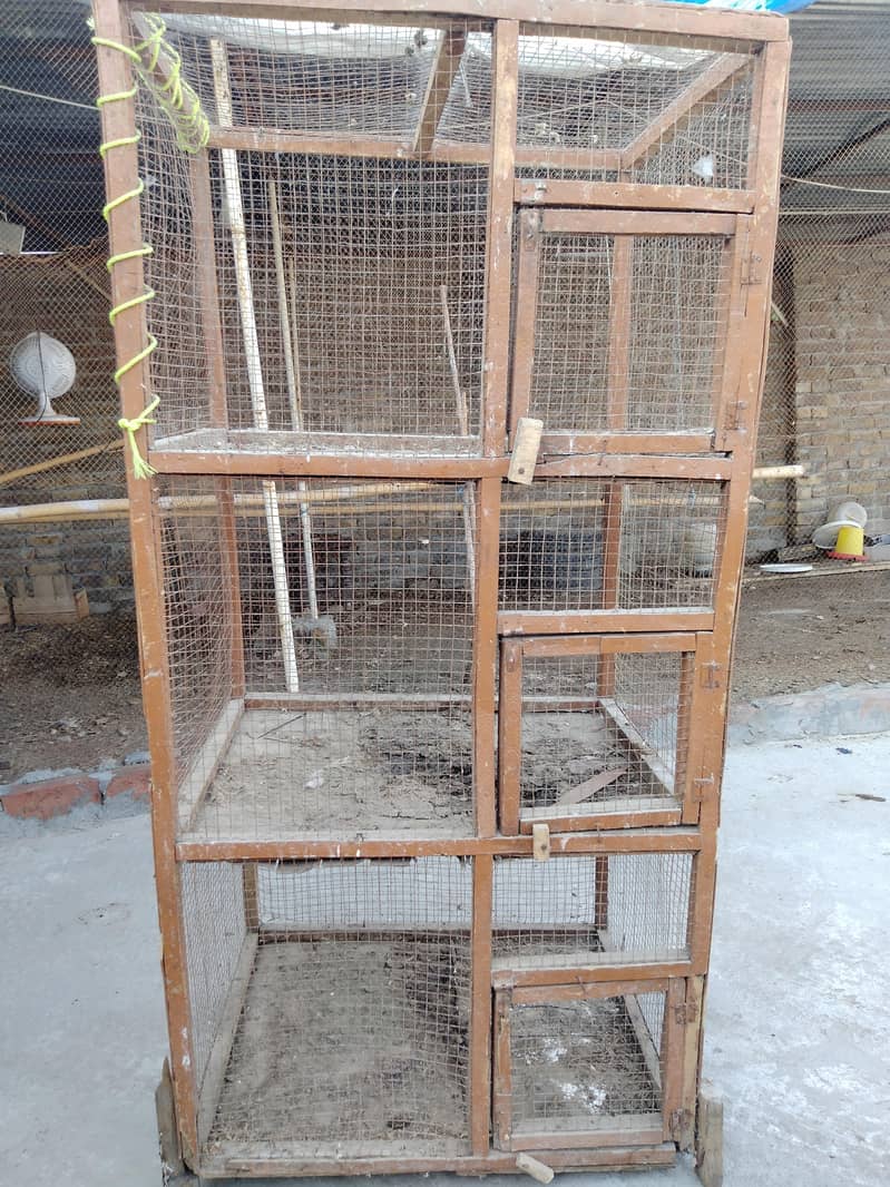 hen cages 0