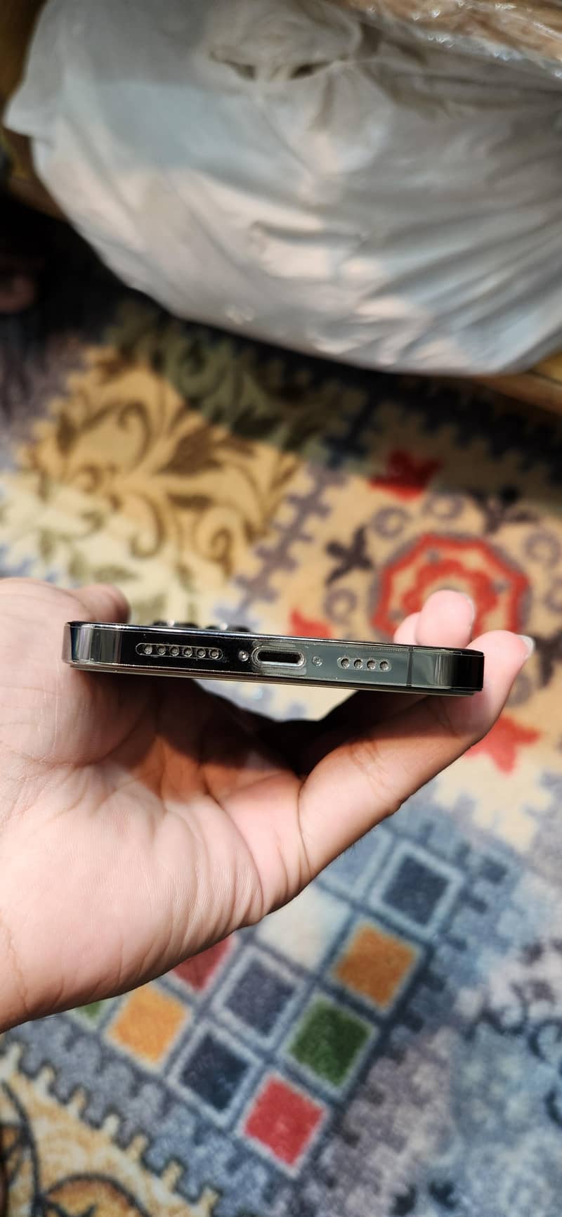 Apple iPhone 13 Pro Max 5