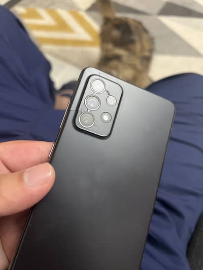 Samsung Mobile A72