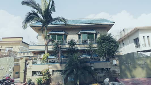 HOUSE FOR RENT IN F-7