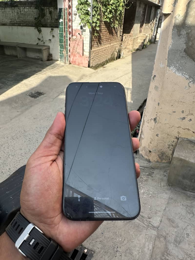 Apple iPhone 15 Pro Max 7
