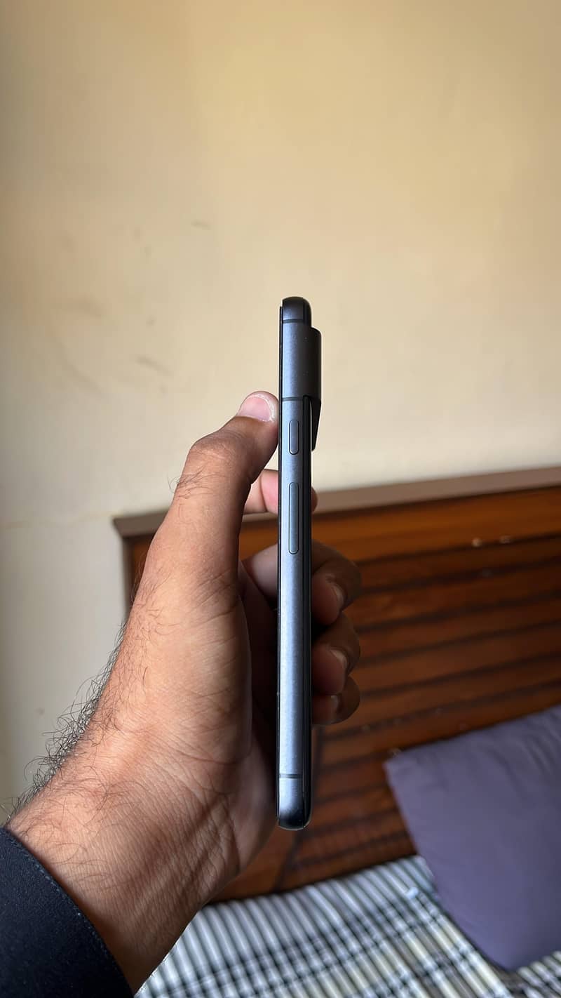 Google Pixel 8 3
