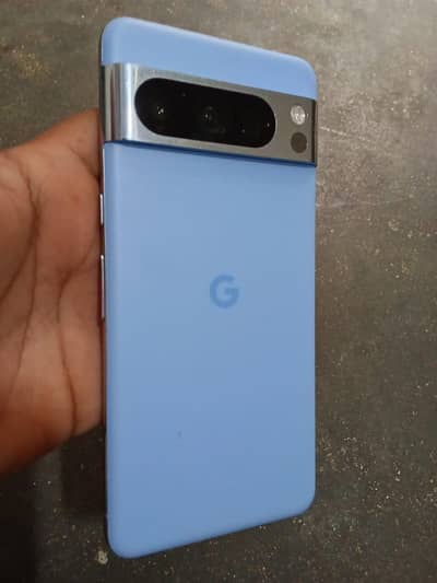Google Pixel 8 Pro