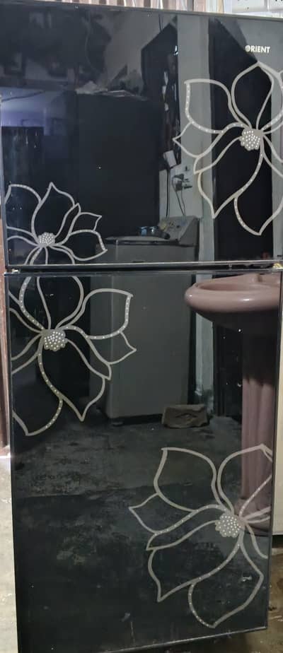 orient fridge mid size urgent sale