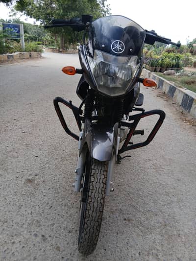 yamaha YBR 125