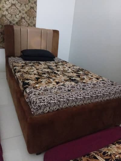 Single Bed No Mattress