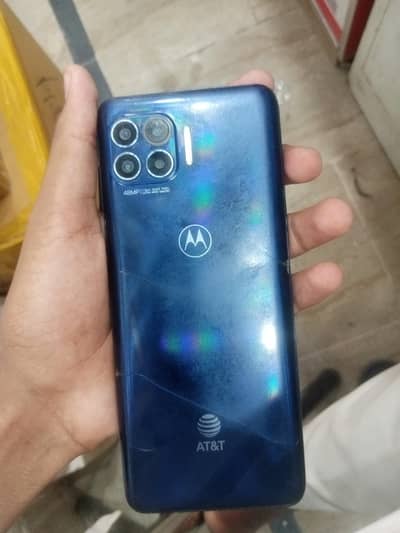 Motorola One 5g uw