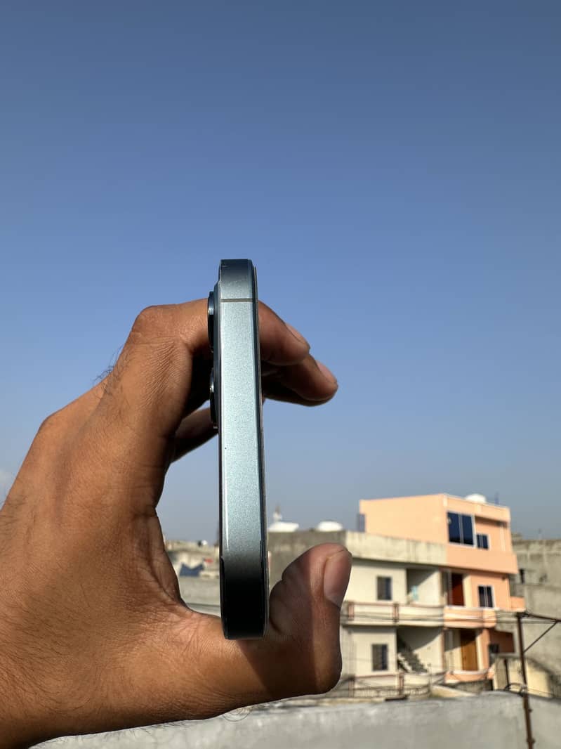 Apple iPhone 12 Pro Max 3