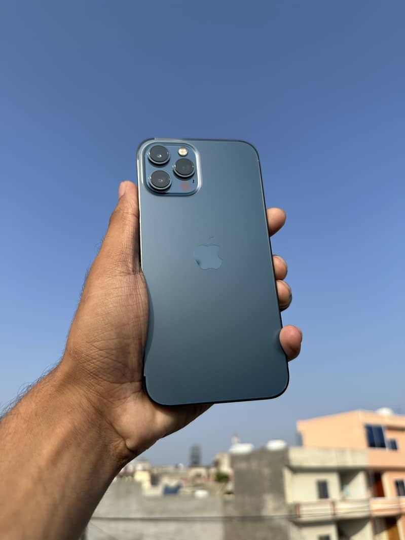 Apple iPhone 12 Pro Max 0