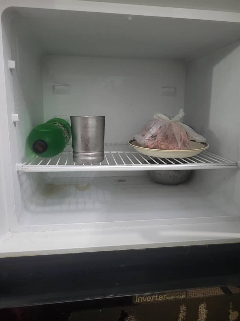 Dawlance fridge medium 3