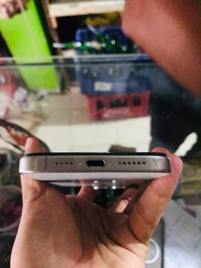 Apple iPhone 15 Pro Max Read ad