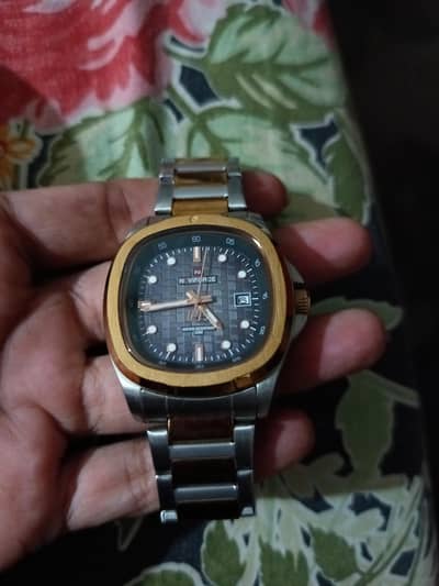Naviforce watch time and date new condition