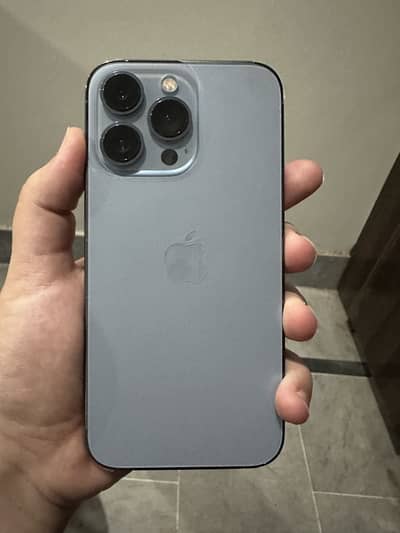 Apple iPhone 13 Pro