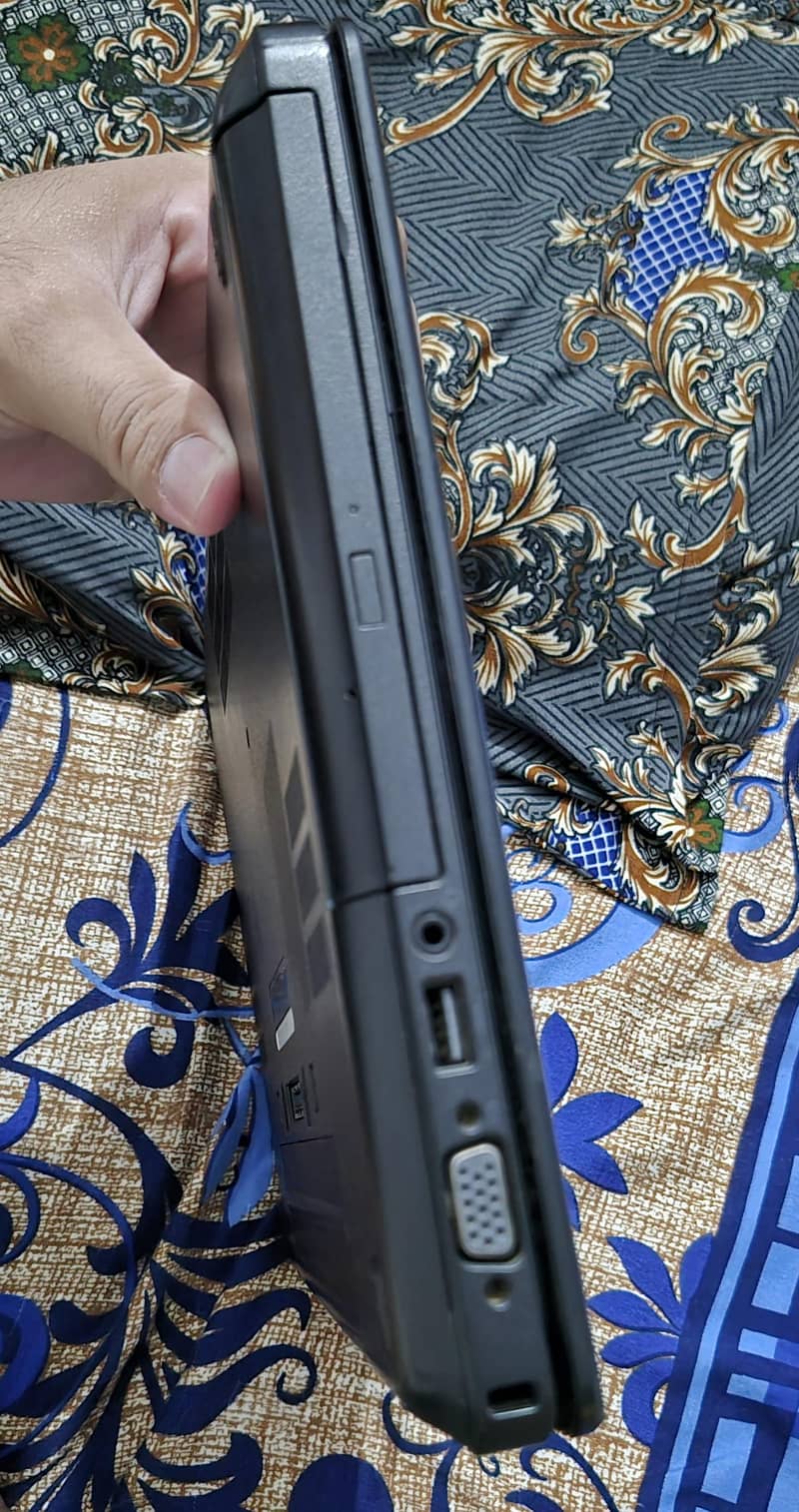 Dell latitude E5440 3
