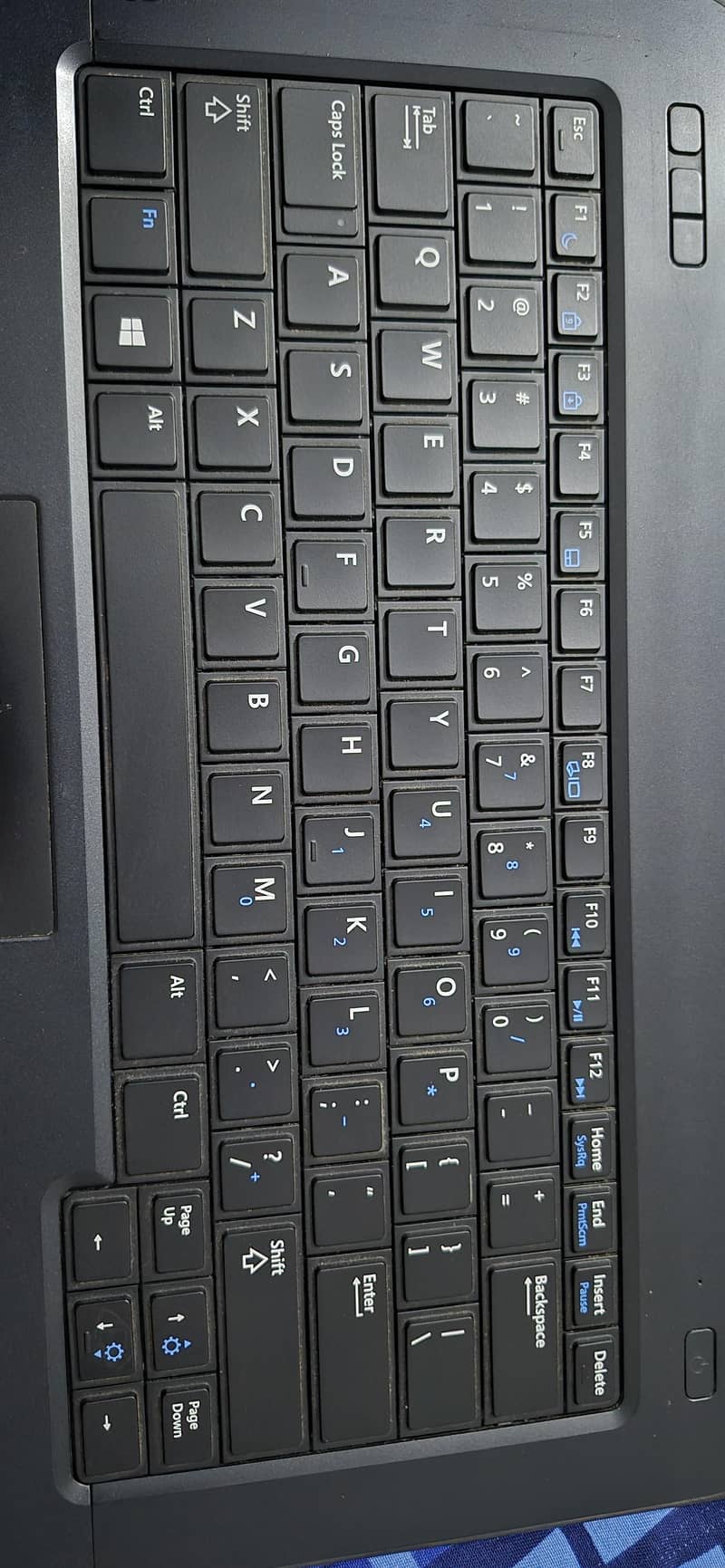Dell latitude E5440 6