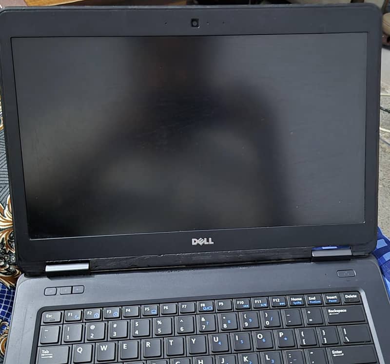 Dell latitude E5440 7