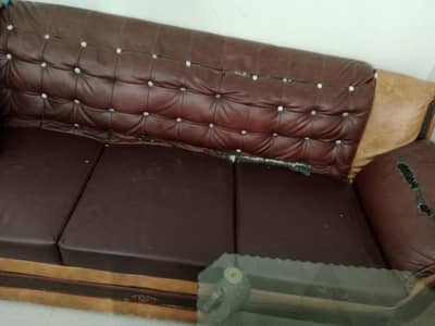 5 seet sofa set table 4×4 table 2×2 2tables sath h