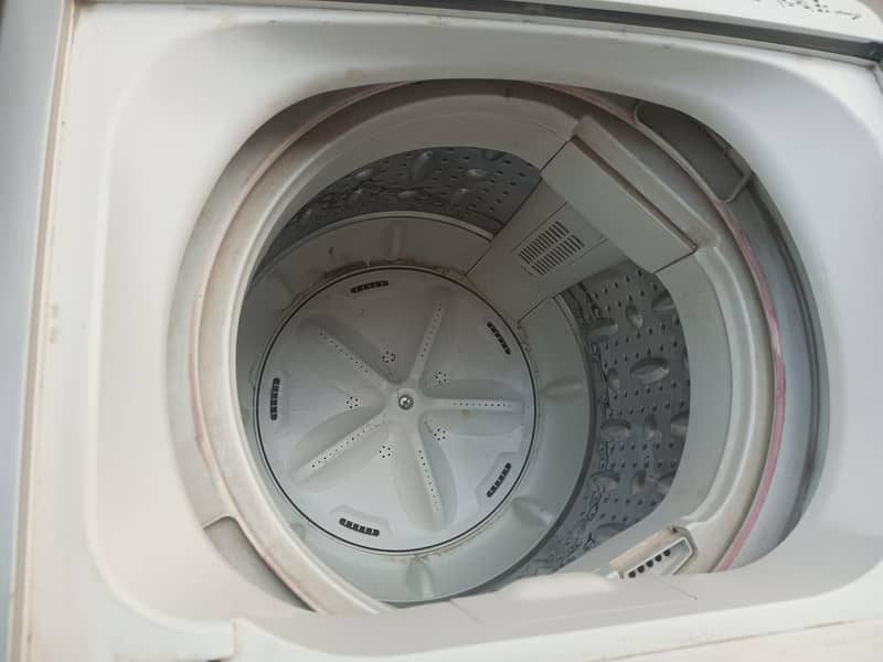 Dawlance Automatic Washing Machine – Good Working Condition 1