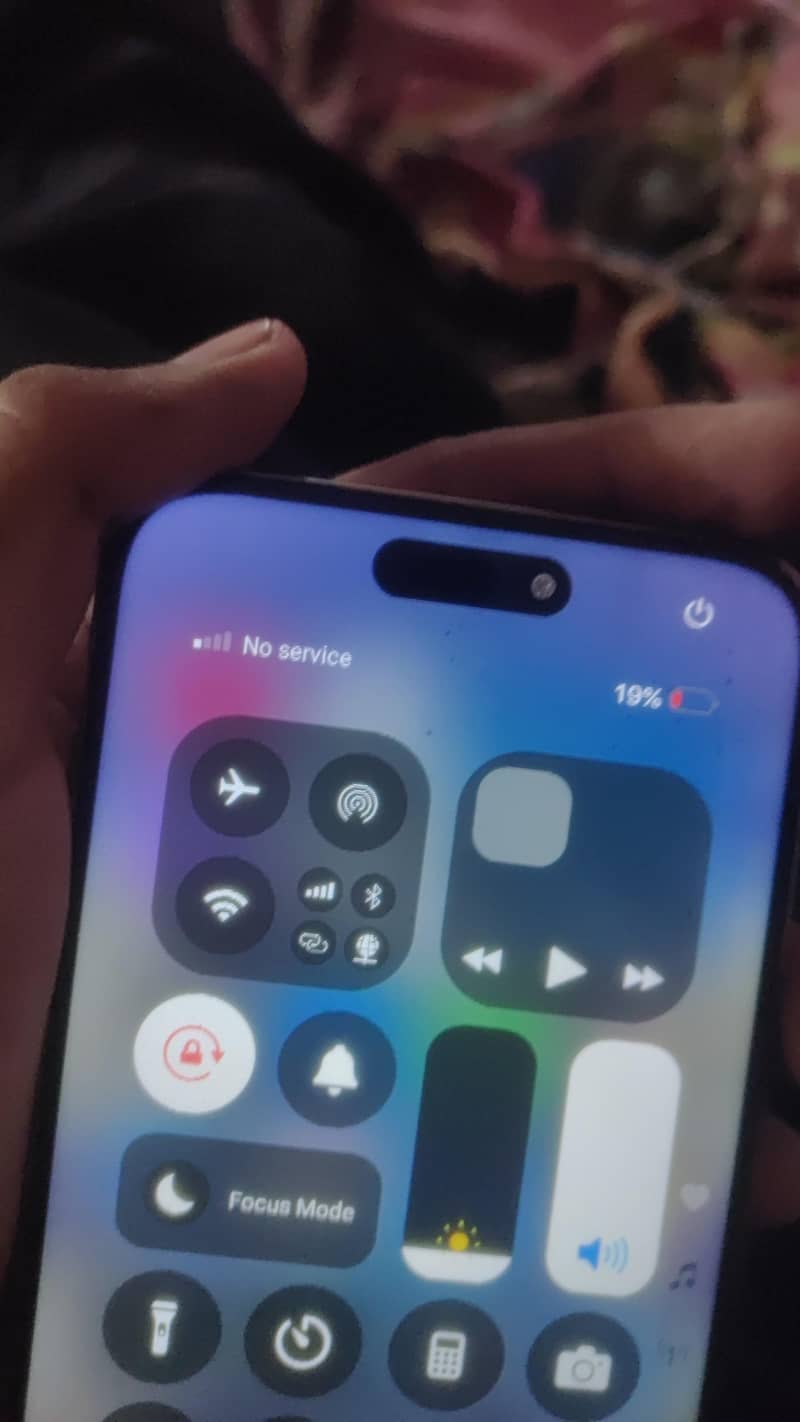 Apple iPhone 15 Pro Max 2