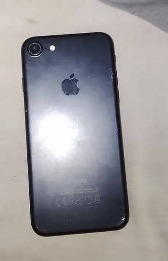 Apple iPhone 7 0