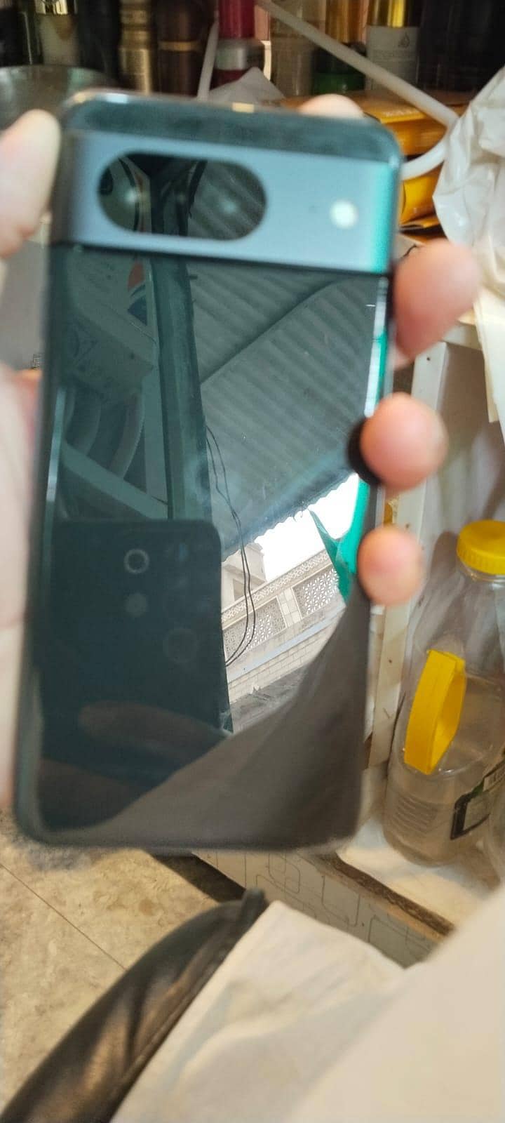 Google Pixel 8 1