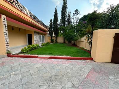 HOUSE FOR RENT IN F-7