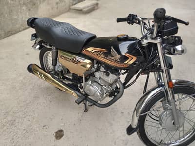 Honda 125 self start 24/25