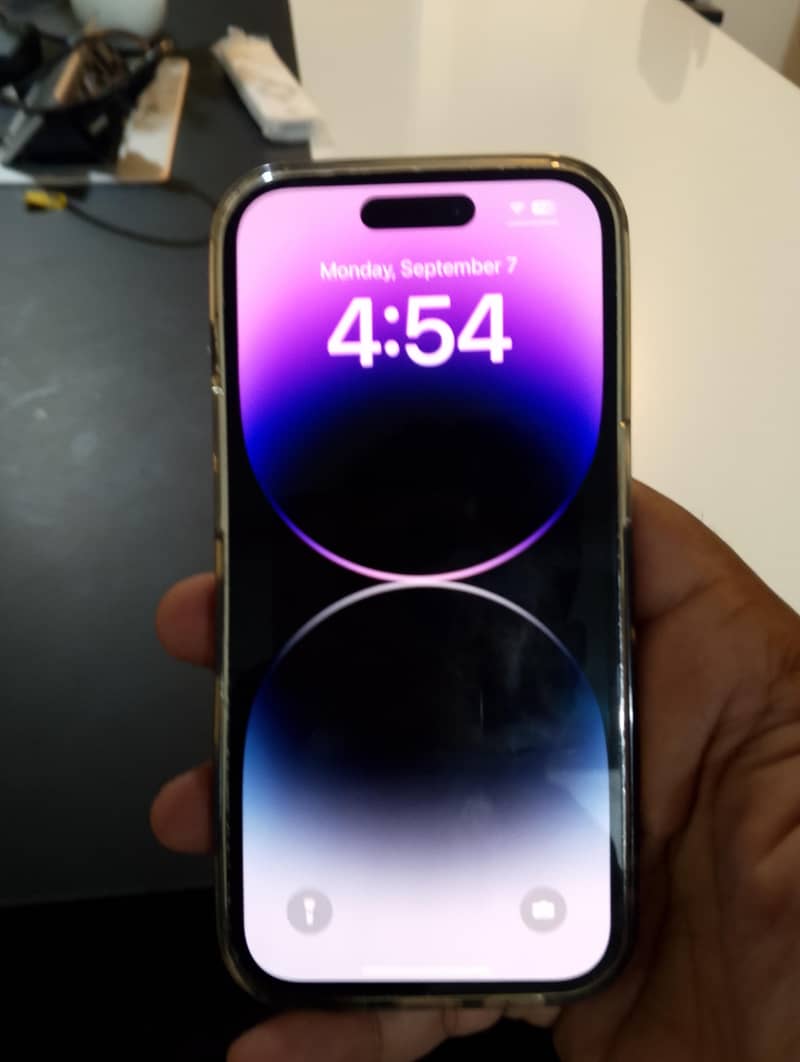 Apple iPhone 14 Pro 2
